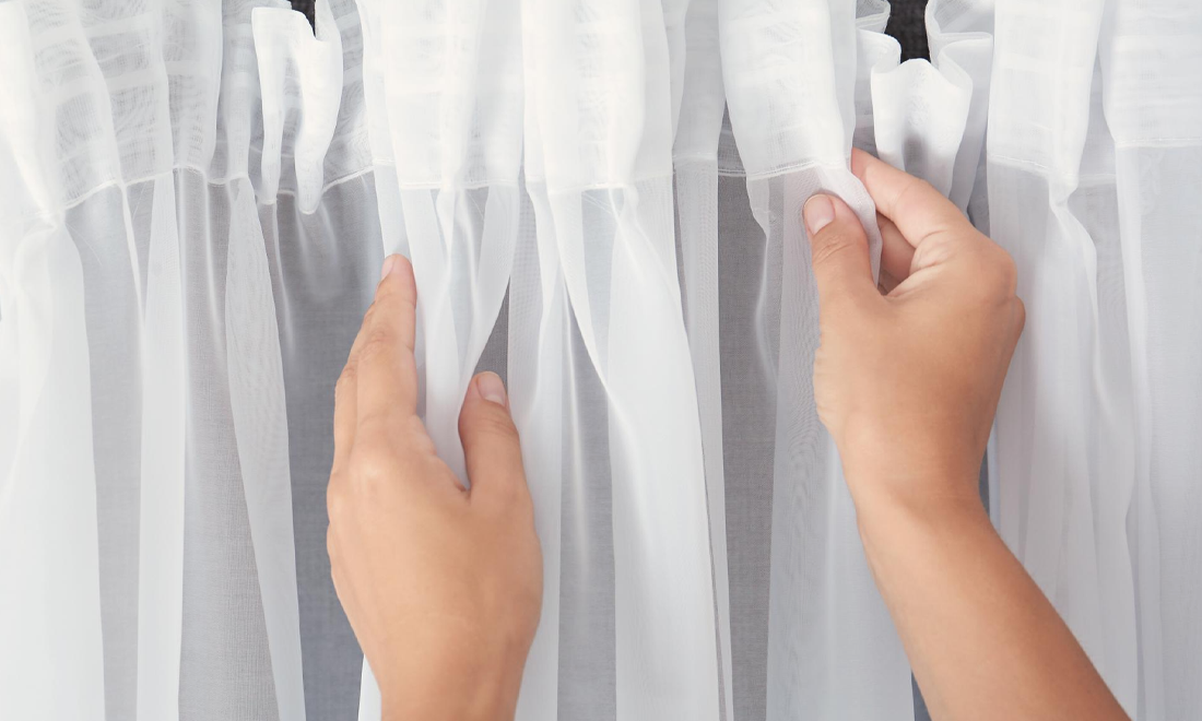 ฝุ่นและคราบหายหมด ด้วยบริการซักผ้าม่านใกล้ฉัน